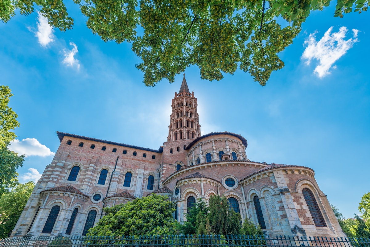 The Basilica of St. Sernin, built in Romanesque style between 1080 and 1120 in Toulouse, Haute-Garonne, Midi Pyrenees, southern France.